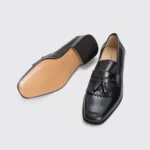 Salvatore Ferragamo Shoes Size 12 Black Calf Leather Mango Kilt Tassel Loafers - Image 5