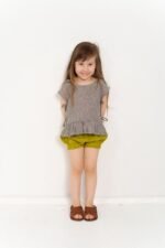 Ruffled Shorts Ivy - Image 2